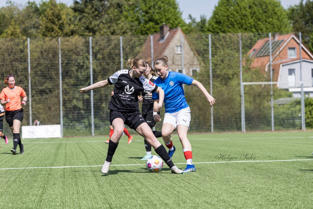 Bild 69 - wBJ SH-Pokalfinale  Holstein-Kiel - SV Viktoria : Ergebnis: 1:0